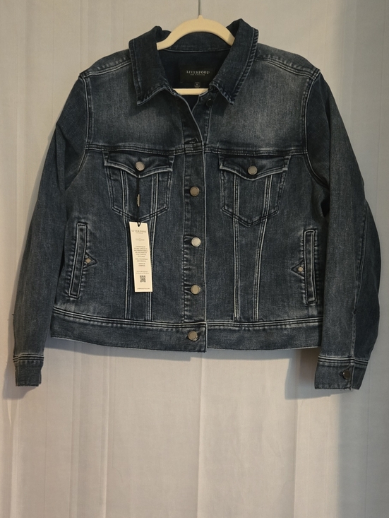 Liverpool Jackets & Blazers - Liverpool Women's Stretch Denim Jacket Petite XL NWT